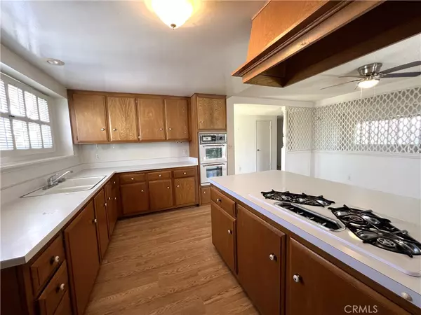 Buena Park, CA 90621,8340 Chopin DR
