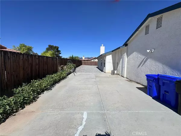 Apple Valley, CA 92307,14024 Delaware RD