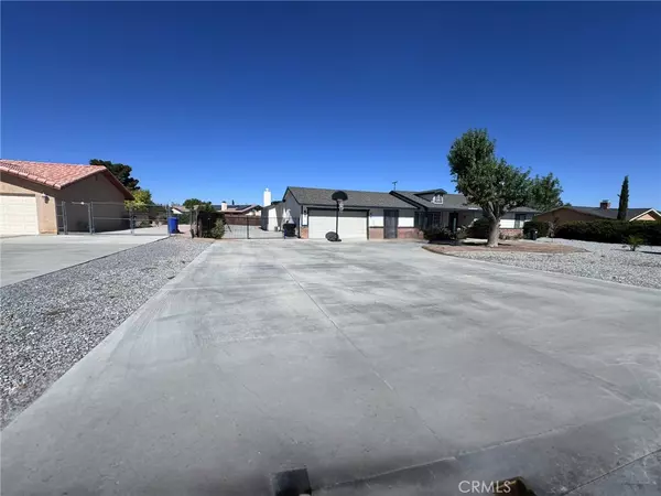 14024 Delaware RD, Apple Valley, CA 92307