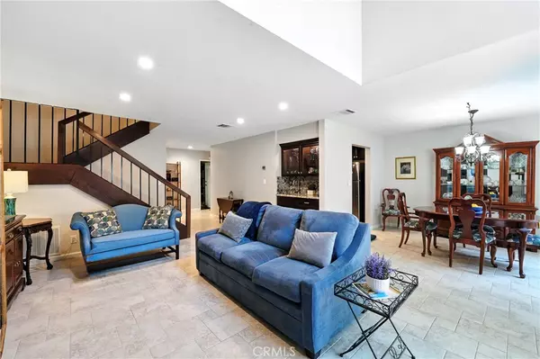 Northridge, CA 91325,18221 Andrea CIR N #5