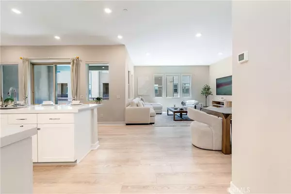 Montebello, CA 90640,1108 Poppy CT