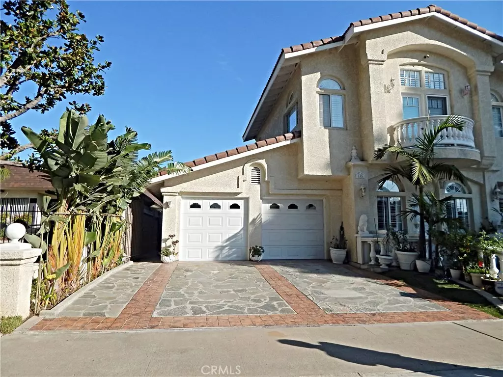 Orange, CA 92866,815 S Ponderosa ST