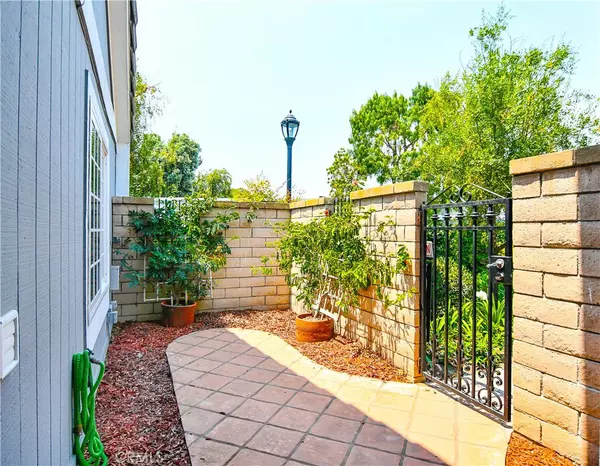 Huntington Beach, CA 92649,16178 Bimini LN