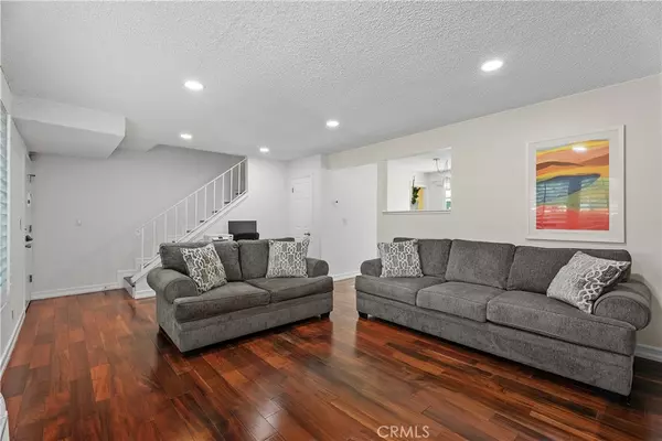 Tustin, CA 92780,1722 Mitchell AVE #168