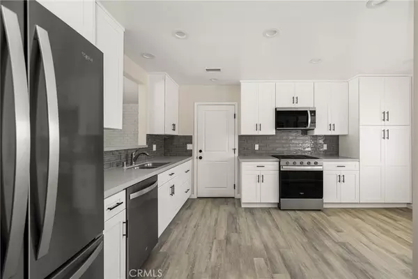 12832 Chaplet PL, North Tustin, CA 92705