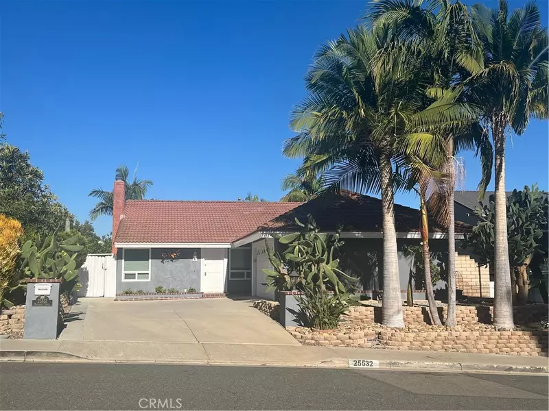 25532 MACKENZIE ST, Laguna Hills, CA 92653