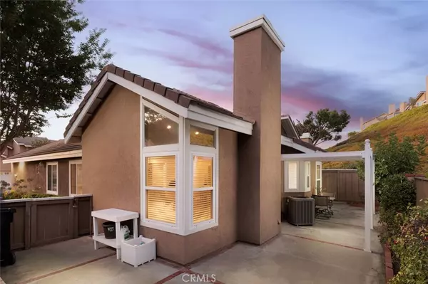 Anaheim Hills, CA 92807,830 S Sapphire LN