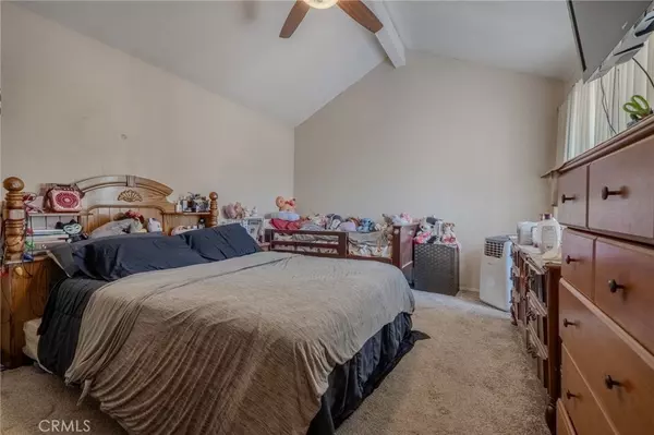 Ontario, CA 91761,574 E Skylark DR