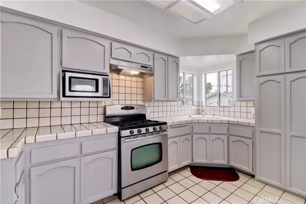 Downey, CA 90242,8200 Priscilla ST