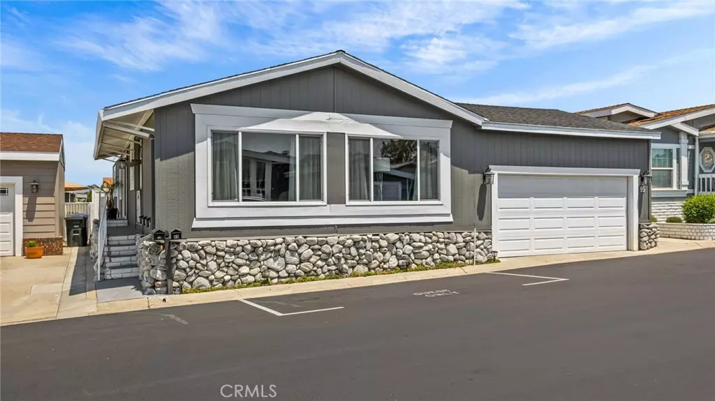23301 Ridge Route DR #95, Laguna Hills, CA 92653