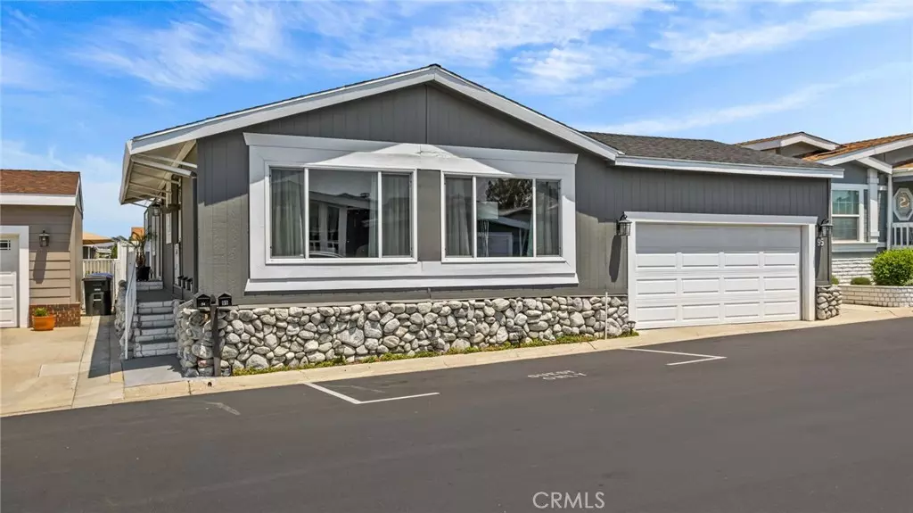 23301 Ridge Route DR #95, Laguna Hills, CA 92653