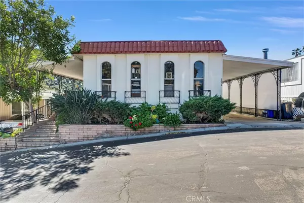 Brea, CA 92823,5700 Carbon Canyon #121
