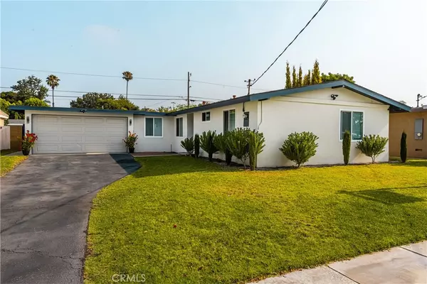2025 W Dogwood AVE, Anaheim, CA 92801