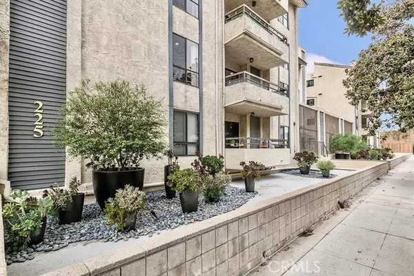 225 N Rose ST #410, Burbank, CA 91505