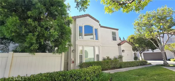 2110 Almeria ST #106, Corona, CA 92879