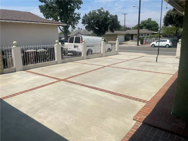 Anaheim, CA 92805,1316 E Romneya DR