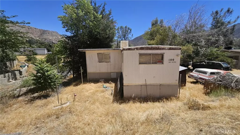 100 Buckhorn DR, Bodfish, CA 93205