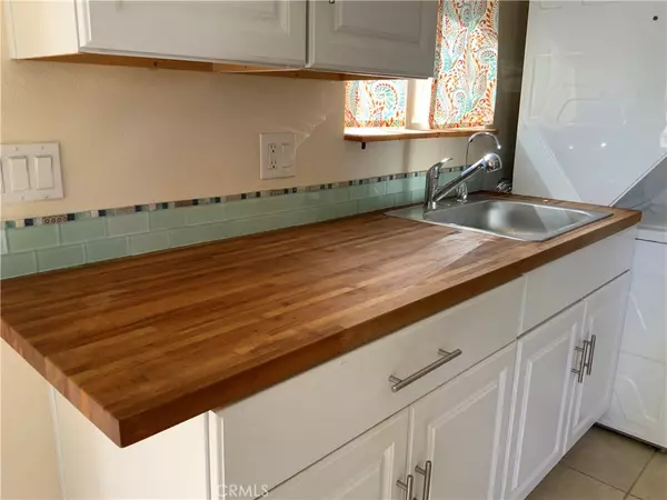 Paso Robles, CA 93446,533 Ferro LN