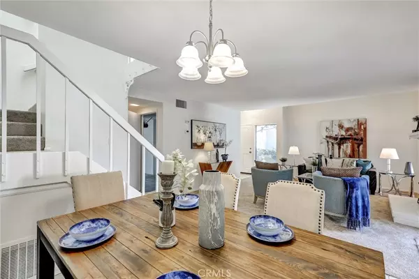 905 Powell CT, Costa Mesa, CA 92626