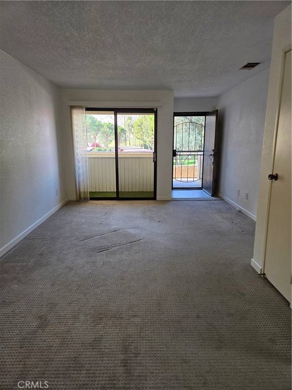 Palm Springs, CA 92262,701 N Los Felices CIR W #L202