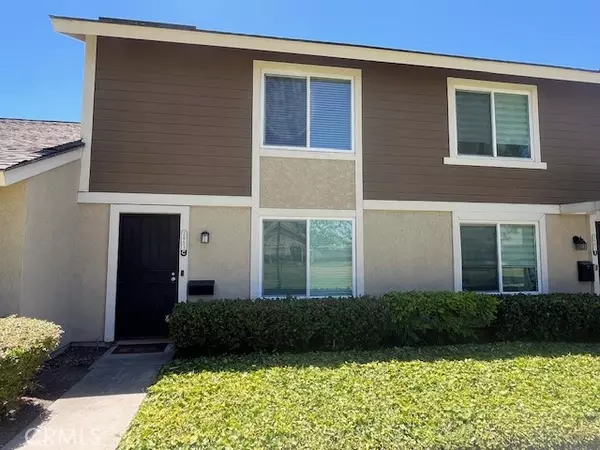 Santa Ana, CA 92707,2951 S Sycamore ST #C