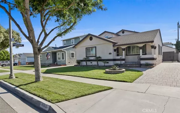 4340 Pixie AVE, Lakewood, CA 90712