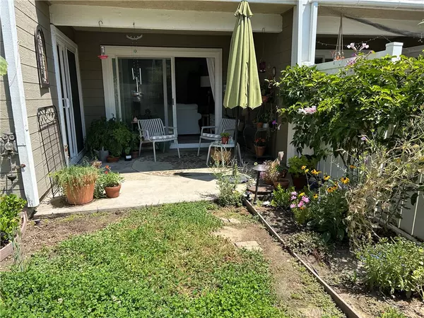 Aliso Viejo, CA 92656,16 Abbey LN #332