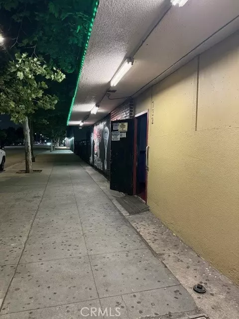 Pomona, CA 91768,730 W Holt AVE