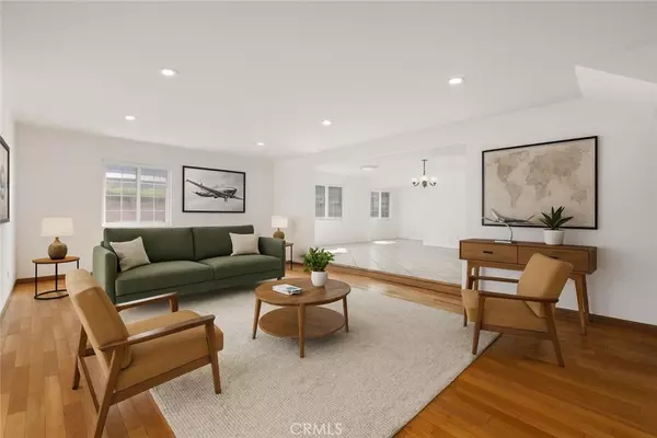 Los Angeles, CA 90045,8831 Glider AVE