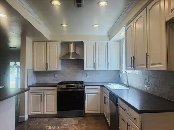 La Habra, CA 90631,1601 Sansinena LN