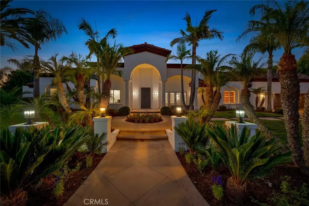 Villa Park, CA 92861,18111 Dorchester CIR