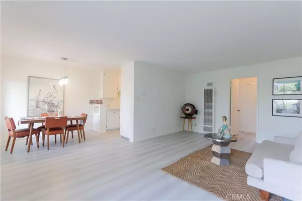 Long Beach, CA 90802,801 E 1st ST #17
