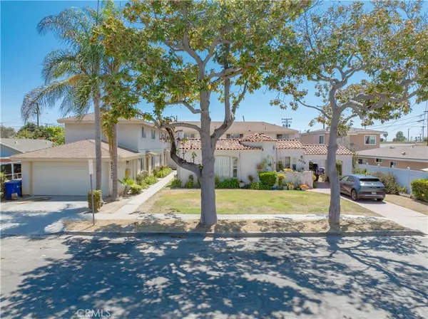 South Gate, CA 90280,8020 Mckinley AVE