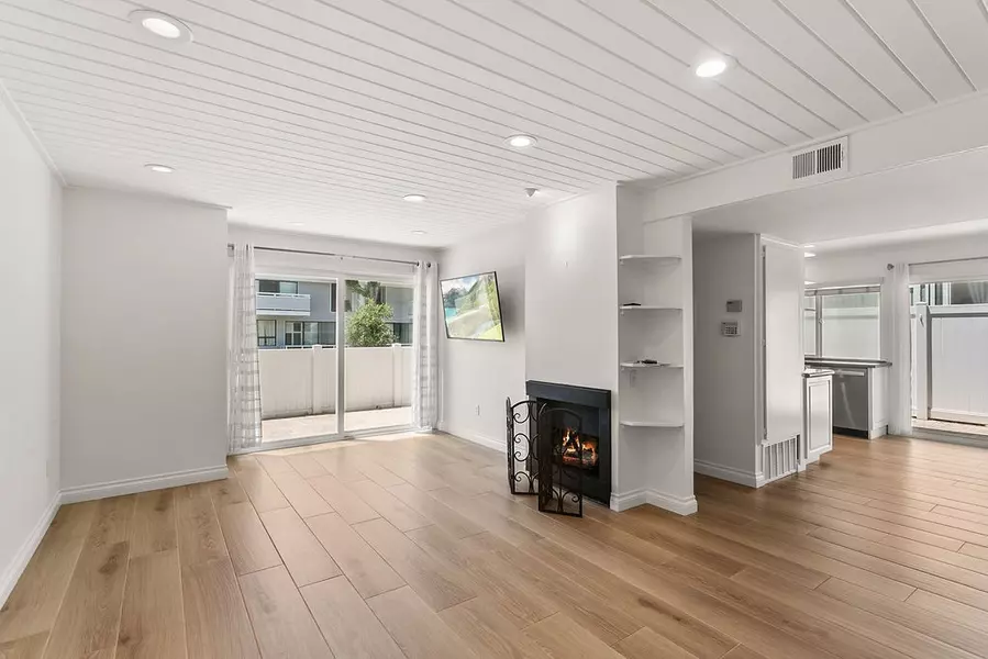 14 Seascape DR, Newport Beach, CA 92663