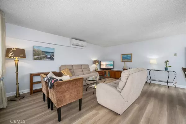 Seal Beach, CA 90740,13120 Del Monte DR #47G