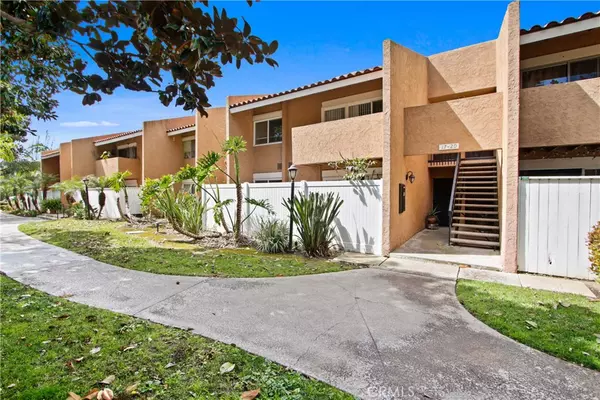1001 W Macarthur BLVD #20, Santa Ana, CA 92707