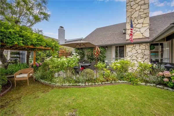 9327 Lexington ST, Cypress, CA 90630