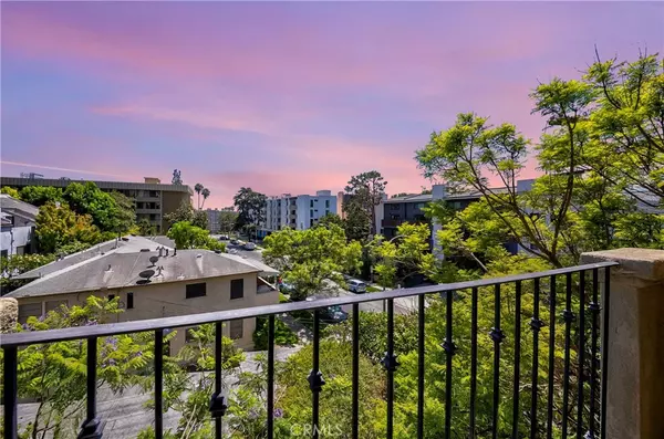 Los Angeles, CA 90024,1250 Midvale AVE #302