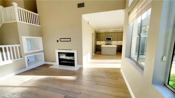 Tustin, CA 92782,2951 W Bradley PL