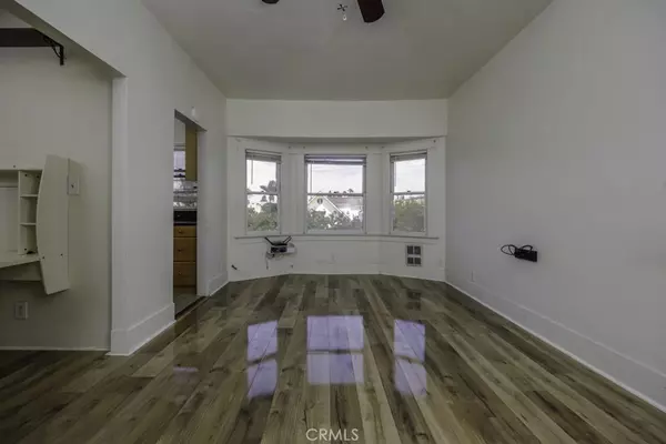 Long Beach, CA 90802,354 Chestnut AVE #20