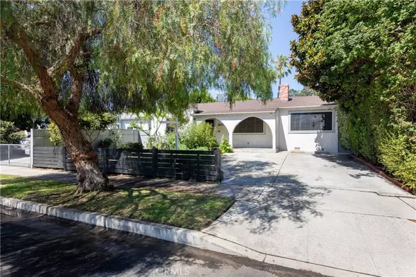 North Hollywood, CA 91601,5835 Denny AVE