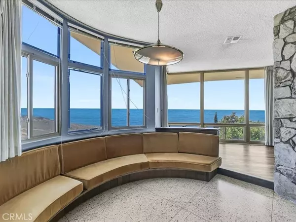 Rancho Palos Verdes, CA 90275,47 Oceanaire DR