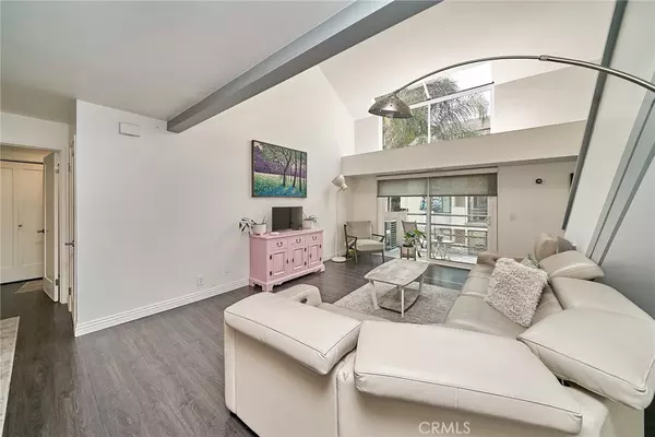 Long Beach, CA 90815,4146 E Mendez ST #326
