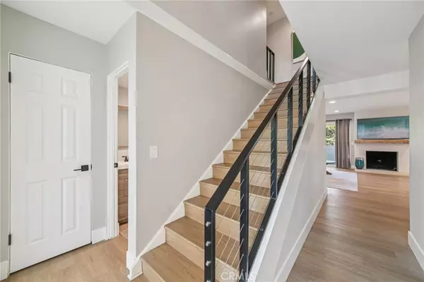 Newport Beach, CA 92660,835 Amigos WAY #8