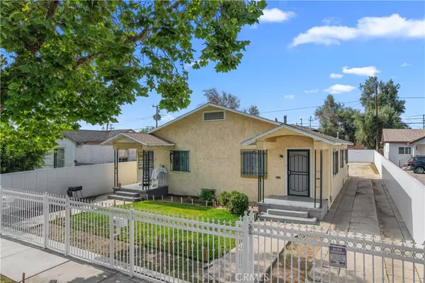 1220 W 92nd ST, Los Angeles, CA 90044