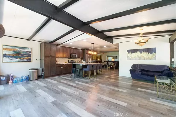 Perris, CA 92570,21657 Steele Peak DR