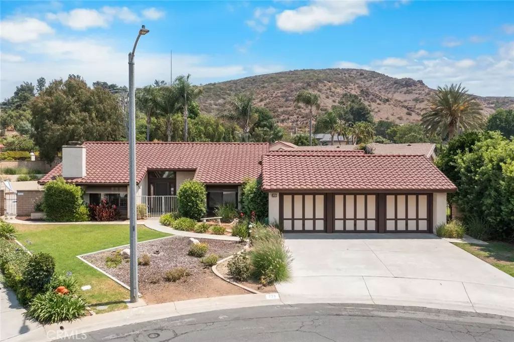 Orange, CA 92869,773 N Hidden TRL