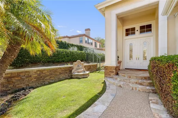 Fullerton, CA 92835,2549 Saratoga DR