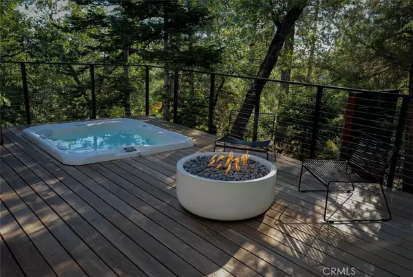 Big Bear City, CA 92314,1554 Coyote CT
