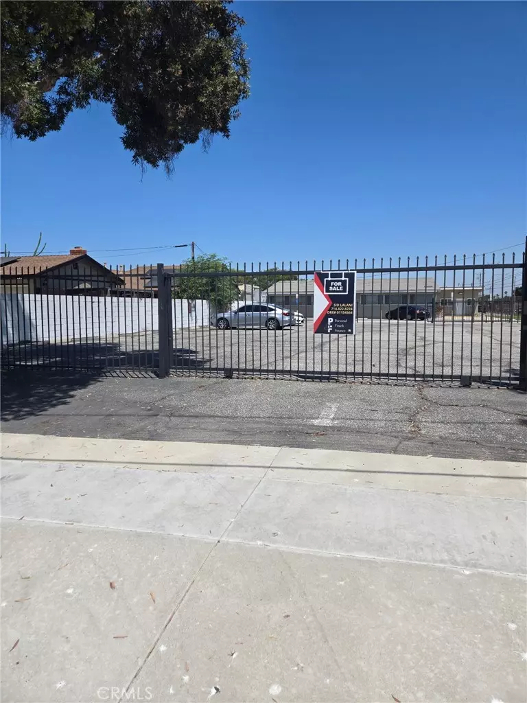 Wilmington, CA 90744,1303 W I St